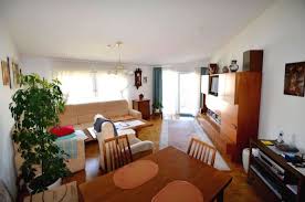 Derzeit 693 freie mietwohnungen in ganz leonberg/württemberg. 2 Zimmer Wohnung Zum Verkauf Lobensteiner Strasse 9 71229 Leonberg Mapio Net