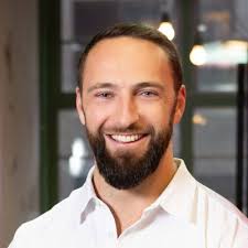 Everyone deserves a chance. 👼 A friend of mine, father of two, junior  software engineer has had an incredibly hard last few years. Despite  everything he's graduated Birkbeck, University of London… |