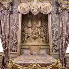 Located at 596 bellevue avenue, it is now open to the public as a museum. Newport Mansions See Plymouth Massachusetts