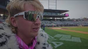 'Banana Ball' makes first Minnesota stop in St. Paul