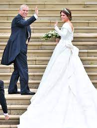 Check spelling or type a new query. Eugenie Von York Tragt Ein Brautkleid Von Peter Pilotto Vogue Germany