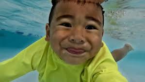 SWIMMING AND BUNCH HOUSE! 🌊🏡