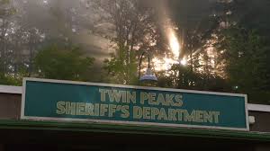 Peak 9 insurance group is the best!!! Twin Peaks How The Insurance Man Explains Everything Maybe Twin Peaks Twin Peaks Sheriff Department Twin Peaks 2017