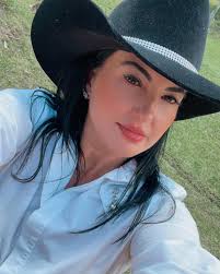 Angelica Lucatel (@angelicalucatell) • Instagram చిత్రాలు మరియు వీడియోలు