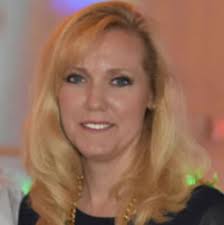 Profile Intro — Deb Stone Interiors