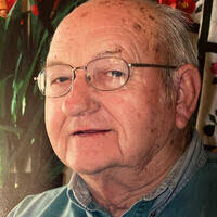 Glenn Seay's Instagram, Twitter & Facebook