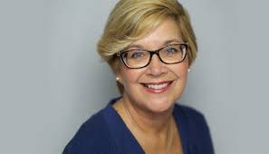 Lisa Tepper's Instagram, Twitter & Facebook