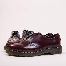 vegan 1461 cambridge brush in a vibrant cherry red by dr martens now online