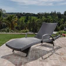 Rebello Outdoor Wicker Armed Reclining Chaise Lounge Lounge Chair Outdoor Wicker Chaise Lounge Wicker Lounge Chair