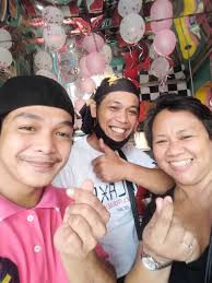 YOLO RETRO DINER- Naga Road branch😍 Soon will be putting out Chicken and  Rice meals mga tao as requested by many of our customers 🔥 Locations:  🔔YOLO Retro Diner Naga Road Pulang