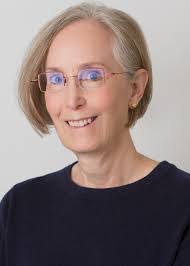 Polly Heath's Instagram, Twitter & Facebook