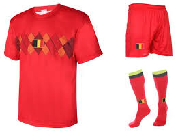 Ook de shirts van onder andere argentinië, duitsland, italië, belgië en spanje kun je bij aktiesport vinden. Scoor Met Je Outfit Tijdens Het Wk Goedkope Voetbalkleding Van Alle Clubs Coolesuggesties