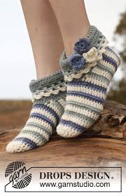 Crochet Drops Slippers In Nepal Drops Design Crochet Slipper Pattern Crochet Slippers Crochet Shoes