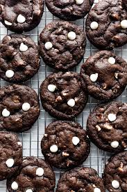 These Inside Out Chocolate Chip Cookies Combine A Rich Chocolate Cookie Base Soft And B Chocolate Chip Recipes Chocolate Cookie Recipes Chocolate Chip Cookies