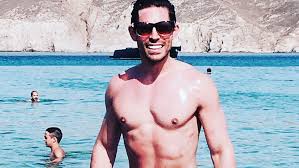 I would go back and read where those posters are from. Tom Read Wilson On Twitter Yakinthosresidence Panormosbeach Mykonos Mykonos2017 Beachbreak Celebsgodatingreceptionist Holiday Minibreak Mykonoslove Lastday X Https T Co Bde2qeobay
