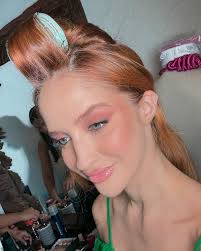 Alguns registros desse casamento lindo. Parabéns @fabianagonsalez  @manoelpradoneto amo vocês, que Deus abençoe o amor de vocês como Ele fez  nesse dia em cada detalhe. Foi emocionante. Sejam felizes! 💐👰‍♀️💍💙