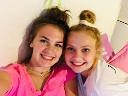 Isabella Beasley🖤 (beasley9931)