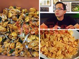 Ya, pedagang cina yang ingin bereksperimentasi dengan rempah ratus yang dibawa oleh pedagang india. Nampak Gaya Memang Senang Sebab Orang Lelaki Pun Boleh Buat Cornflakes Pedas Ini Mingguan Wanita