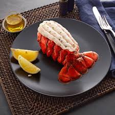 Buying a whole lobster is very expensive, and because most of the meat is found in the claws and in the tail. Amazon Com 6 7 Oz Maine Lobster Tails 6 Tails Grocery Gourmet Food