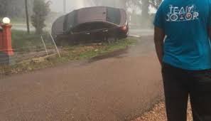 Check spelling or type a new query. Info Apa Yang Perlu Anda Buat Jika Cermin Kereta Anda Pecah Terkena Serpihan Batu Dari Pekerja Kontrak Potong Rumput Funtasticko Net