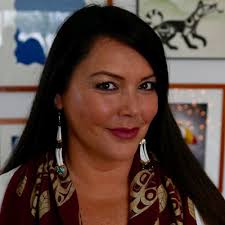 Edna Brillon's Instagram, Twitter & Facebook