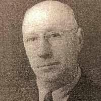 Harold Spitzer's Instagram, Twitter & Facebook