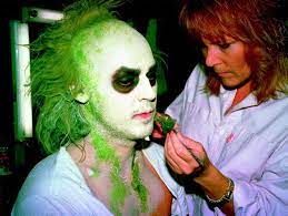 Ve Neill Applies The Beetlejuice Makeup On Michael Keaton 1988 Beetlejuice Makeup Beetlejuice Michael Keaton
