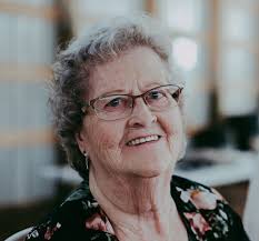 Obituaries: Darlene Laura (Leonard) Fischer