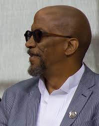 Reginald Cathey's Instagram, Twitter & Facebook