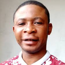 I became a 2022 Mandela Washington Fellow because this man believed in my  potentials and shared the fellowship application link with me in 2021 He's  Senator Edwin Melvin Snowe Jr, a well