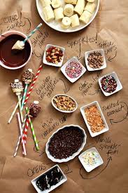 Pin By Ana Carolina Sanches On Comidinhas Banana Pops Food Party Buffet