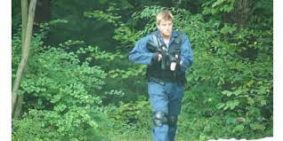 Feb 19, 2019 · why are utoya survivors recreating the massacre on film? Geplanter Film Uber Utoya Blutbad Wutender Protest Aus Norwegen Taz De