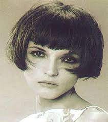 Short Above The Ear Bobs Hairxstatic Angled Bobs Gallery 1 Of 8 Bob Hairstyles For Fine Hair New Short Hairstyles Vintage Hairstyles