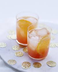 Spritz A La Clementine Pour 4 Personnes Recettes Elle Recette Spritz Recette Spritz Recette Feta