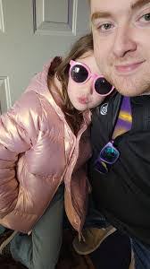 Amanda Shinall's Instagram, Twitter & Facebook