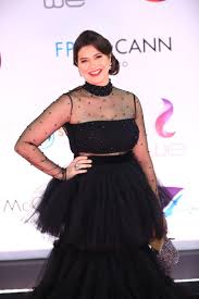 تألقت النجمة المصرية يسرا اللوزي بأغنى فستان زفاف في العالم مرصع بألماس في ختام الديفيليه السنوي الثامن لمصمم الأزياء المصري هاني البحيري والذي خطف أنظار الحضور الكبير من نجوم الفن والاعلام ومشاهير المجتمع. ØºÙŠØ± Ù…Ø¯ÙÙˆØ¹ Ø§Ù„ØªØ·Ø¹ÙŠÙ… Ø§Ù„Ù‡Ø¯Ù ÙŠØ³Ø±Ø§ Ø§Ù„Ù„ÙˆØ²ÙŠ ÙØ³ØªØ§Ù† Itbank1 Com