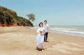 Mix foto prewedding casual vintage di pantai youtube wedding behind the scenes photography pre wedding photography tips and tricks tiktok china douyin duration. Foto Prewedding Di Pantai Jepara Gedhangphoto Pre Wedding Jepara Personal Blog