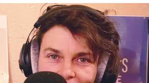 Cour-Maugis sur Huisne. Ces auteurs troquent stylo contre le micro de Sarah