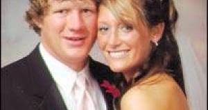 Amber Weydert's Instagram, Twitter & Facebook