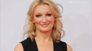 Monika Gruber Beschimpft Theater Chef Erhebt Schwere Vorwurfe Vorwurfe Promi News Theater