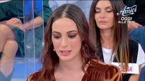 Dovremmo finalmente vedere la scelta di roberta ilaria giusti, . Uomini E Donne Roberta Annuncia La Scelta Le Anticipazioni