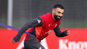 Liverpool. Ả Rập Xê Út đang nhắm đến Mohamed Salah trong kỳ chuyển nhượng mùa đông do cầu thủ người Ai Cập đang có mâu thuẫn với câu lạc bộ của mình.