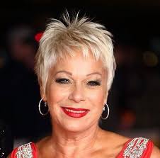 Viele senioren wünschen sich, solange wie möglich im eigenen zuhause wohnen bleiben zu können. Pin On Trendfrisuren