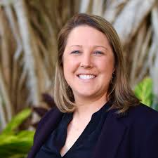 Kara Wenger's Instagram, Twitter & Facebook