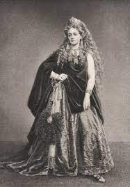 Virginia Oldoini Countess Of Castiglione Dressed As The Queen Of Etruria The Etruscan Queen 1860s Photographed Countess Vintage Beauty Edwardian Fashion