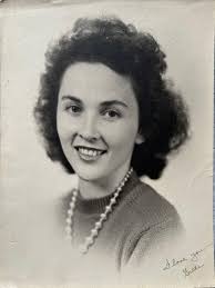 Grace Medlin Ray, 102 of Horn Lake, Mississippi passed away peacefully at  her home surrounded by family