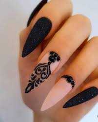 Ver más ideas sobre uñas negras largas, uñas negras, frases cursis. Pin En Manikyur Manicure