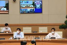 6 người bệnh và 4 người nhà người bệnh. Xi1t4unvyw8qtm