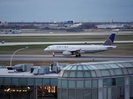 United Airlines Passenger Arrested After Using Emergency Slide United Airlines The Unit O Hare International Airport