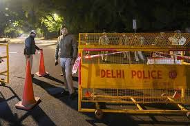 A small blast near the israeli embassy in new delhi on friday was caused by a very low intensity improvised device a police spokesman said, adding that there were no injuries. Small Bomb Goes Off Near Israeli Embassy In New Delhi No Injuries Arab News